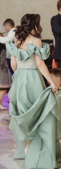 Rochie de nasa / de gala/ festiva culoare verde apa marimea s/m