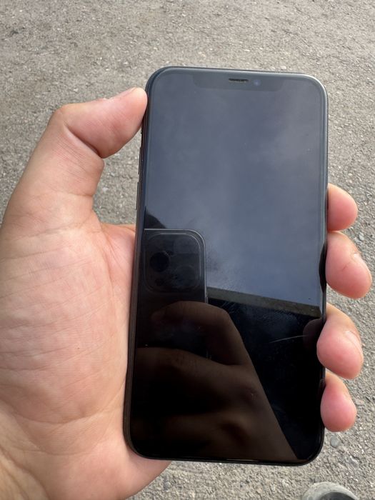 iphone 11 256gb  yomkst 71  icloudga tushgan zapchasga bervoramz
