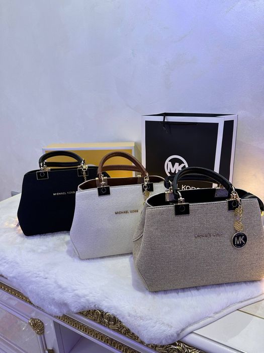 Дамски чанти  разпродажба