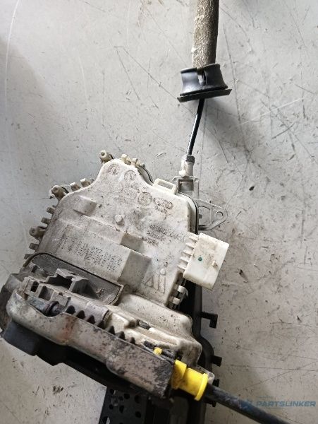 Broasca Usa Dreapta Fata Audi A6/S6 Iv Saloon (4G2, C7, 4Gc) [ 2010 -