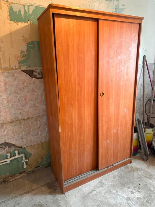 Отдам даром шкаф прихожая