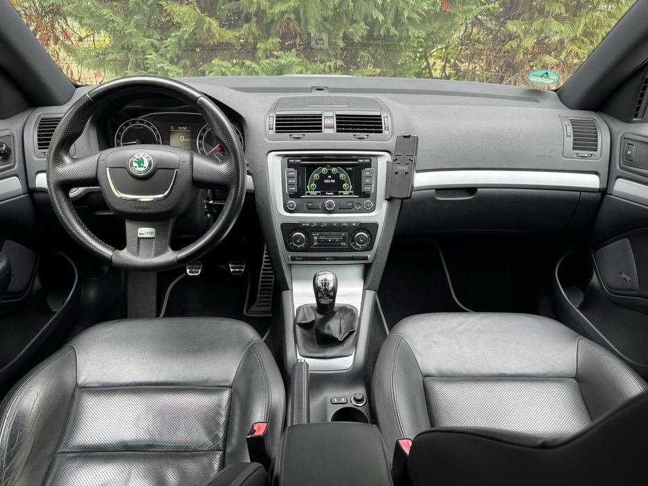SKODA Octavia 2011 — imagine 5