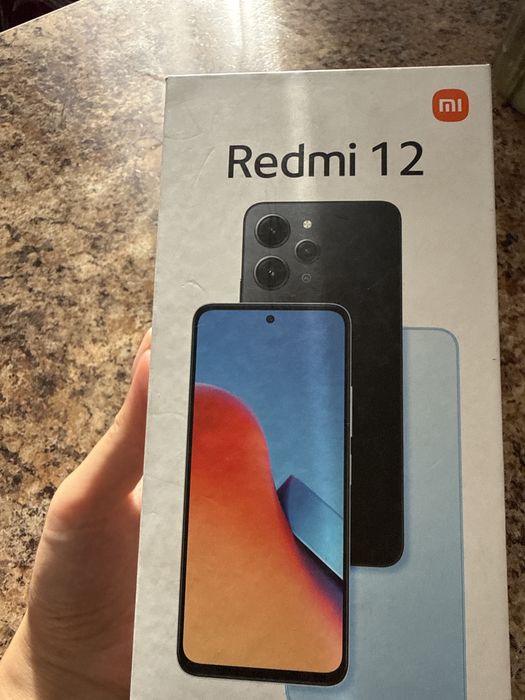 Продам срочно Redmi 12