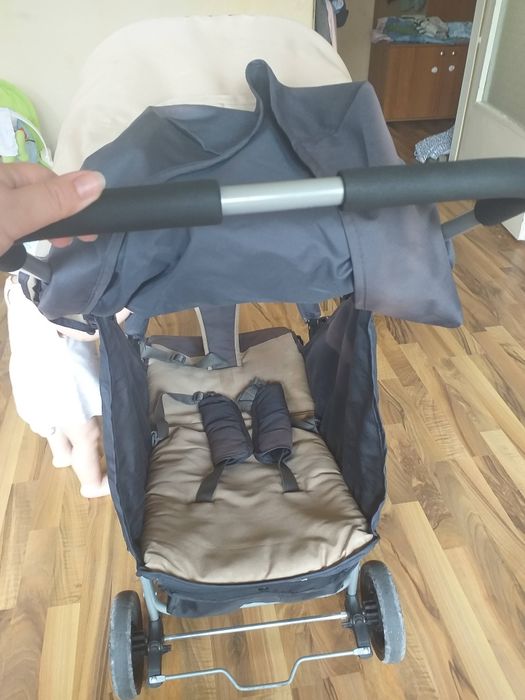 Лятна количка за бебе