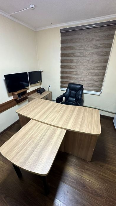Продается диван шкаф стол жалюзи