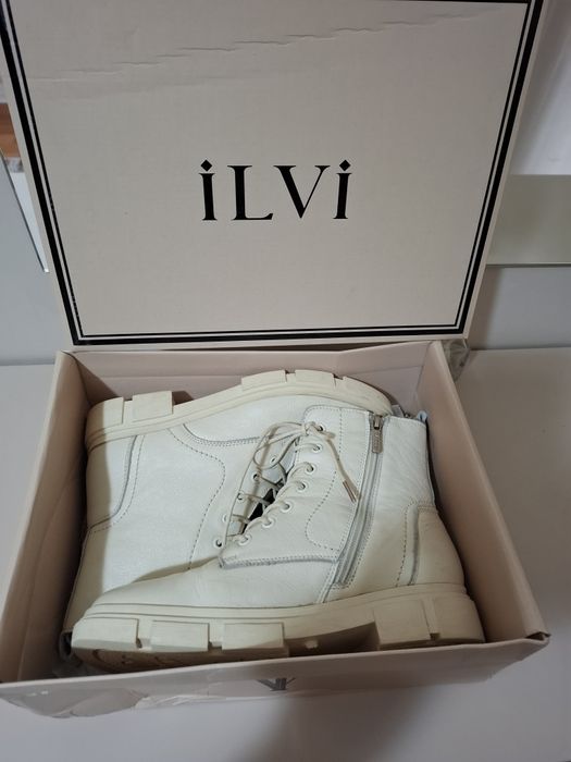 Ботинки стильные