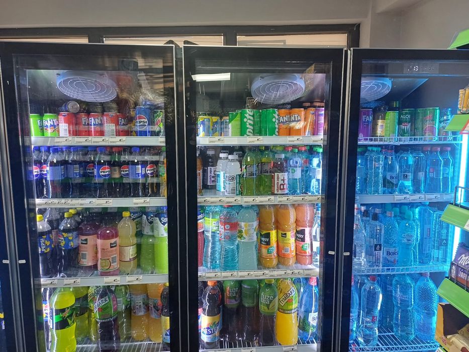 Vânzare vitrine frigorifice