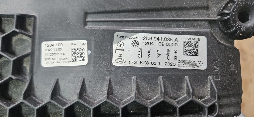 Фарове за Vw caddy след 2020г bi led