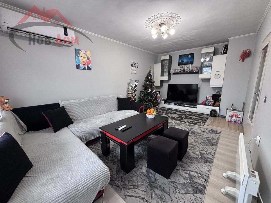 Просторен тристаен в кв. Зона Б