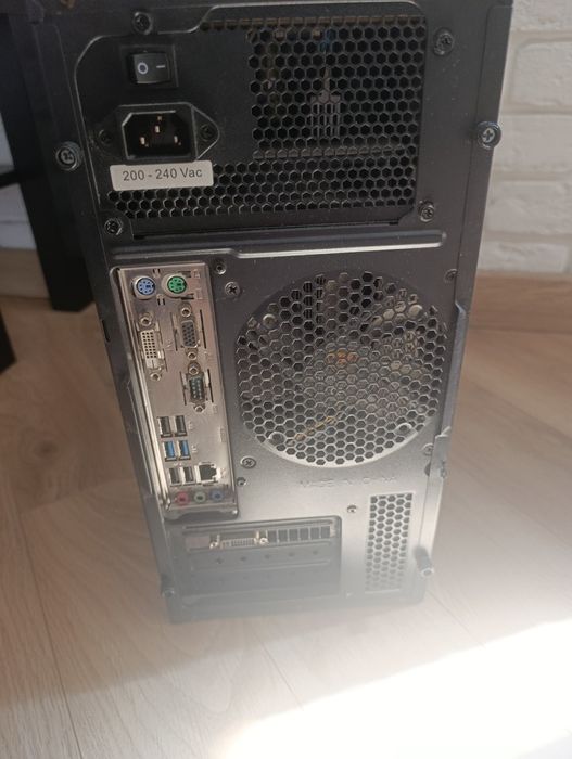 Компьютер Б/У +-8лет