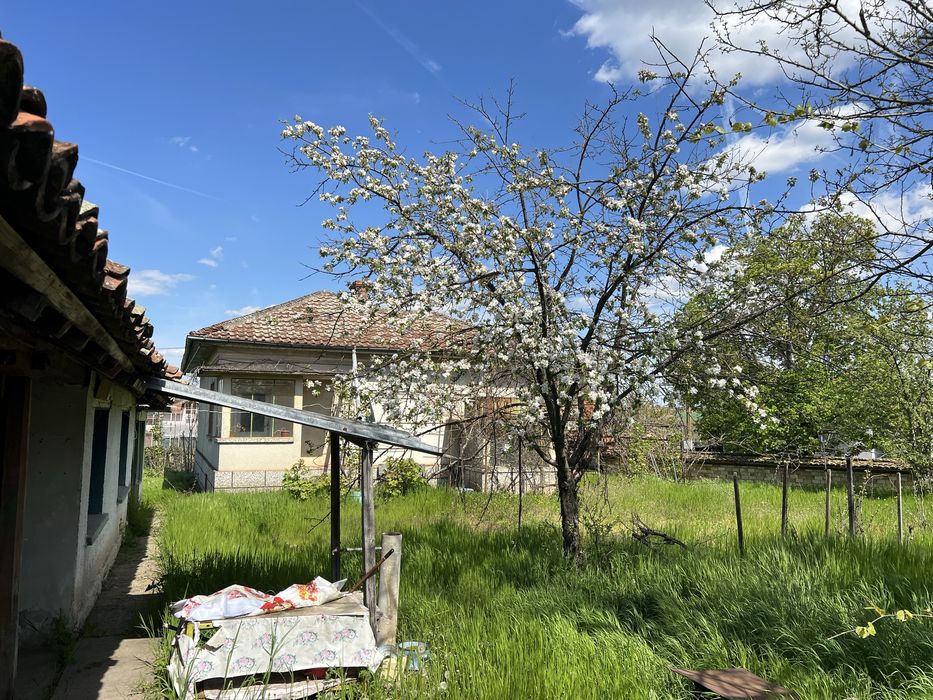 Продава се Къща в с. Сребърна, Област Силистра - 100 кв.м за 357 €/кв.м - Снимка #4