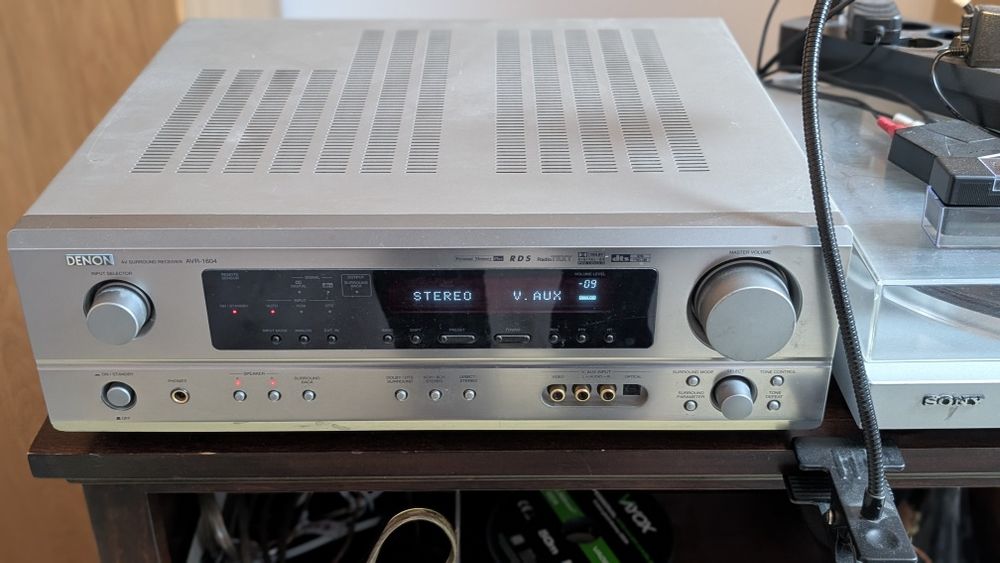 Denon AVR-1604 Amplificator si Receiver