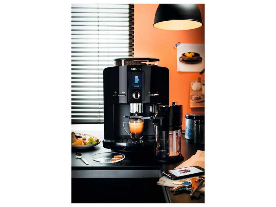 Кафеавтомат Krups Latt'Espress EA8298 с млечен контейнер и One Touch капучино Каферобот