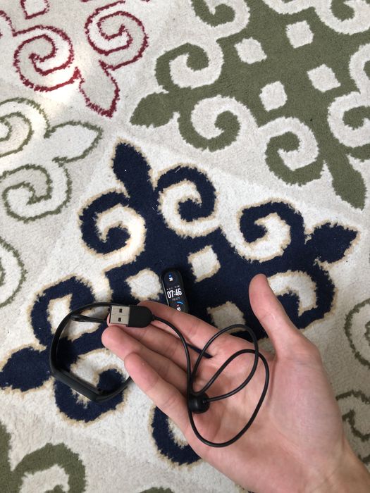 продам MIBAND 6