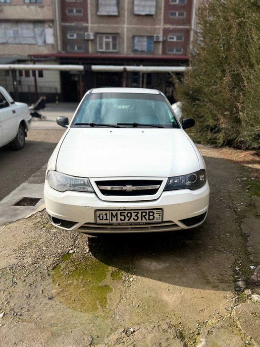 Nexia 2 dons 1,6 срочна сотилади