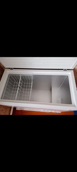 Продам новый морозильник большой обьем