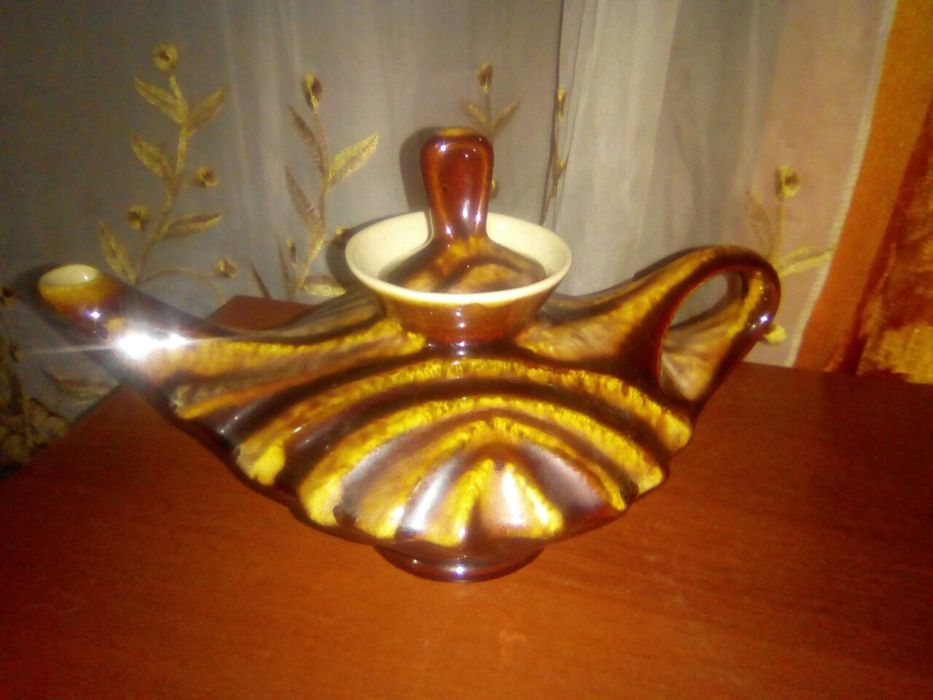 Старинные колекционные чайники