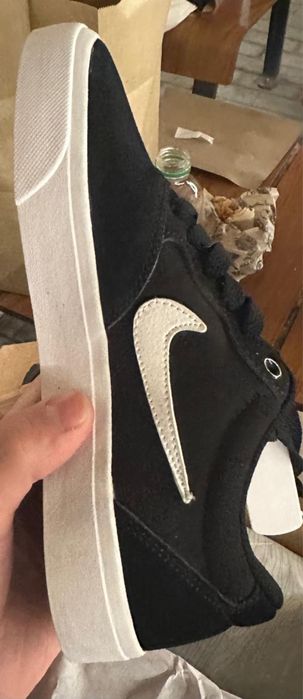 Продам кеды nike новые размер 36