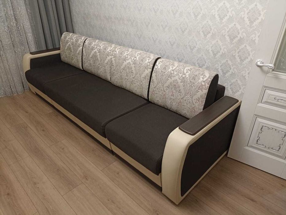 Продам б/у диван в хорошем состоянии