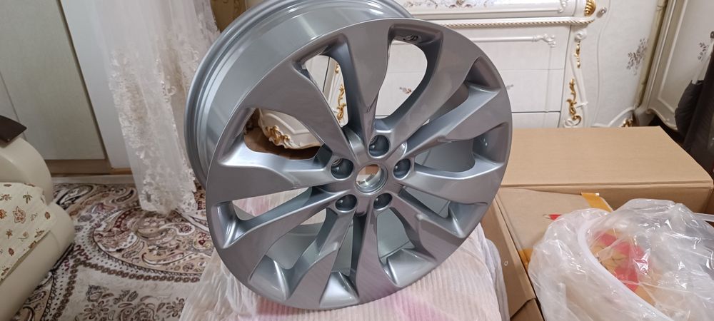 Малибу 2 диска Оригинал 245/45/19