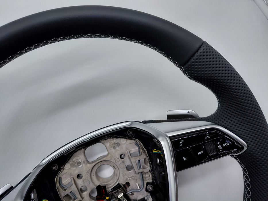 Нов спортен волан S Line за Audi A6 C8 A7 A8 E-tron ​​Q8 E Tron