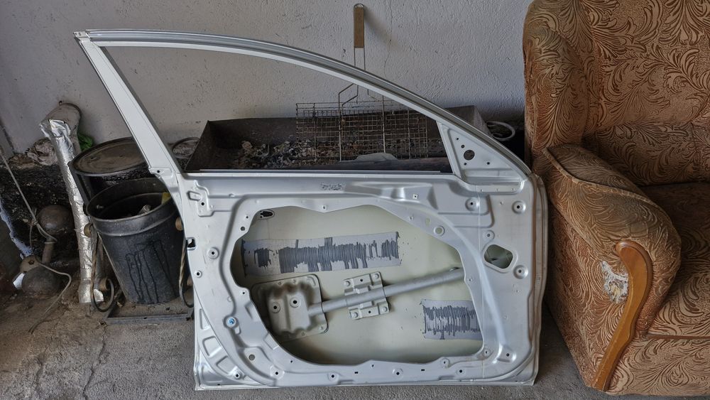 Продам дверь киа к5 (2010г- 2015г)