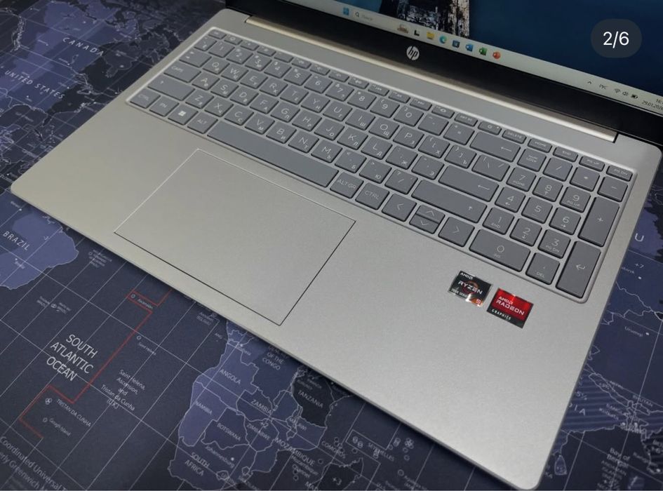 HP Laptop 15s - Ryzen 5-7520U/8Gb/SSD512Gb