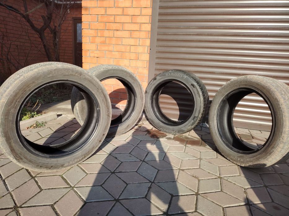 Продам диски и покрышка