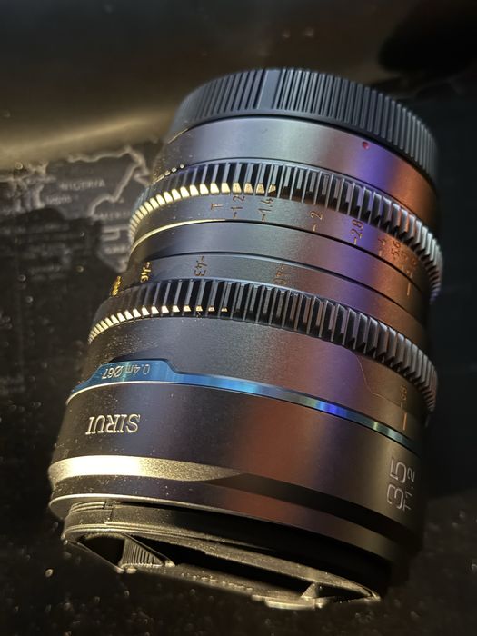 SIRUI 35 mm 1.2   RF