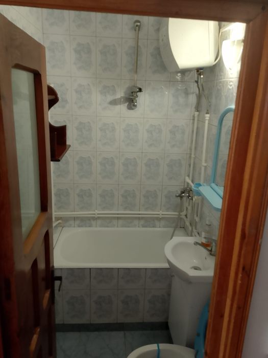 Închiriez garsoniera proprietar