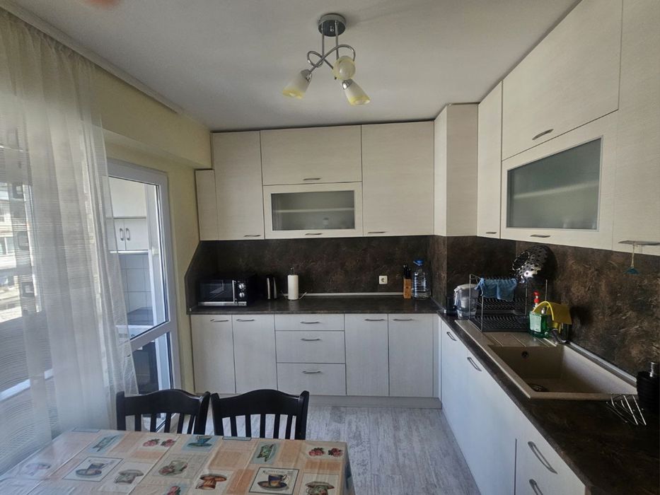 Продава се Тристаен апартамент в Габрово, Младост - 75 кв.м за 1292 €/кв.м - Снимка #1