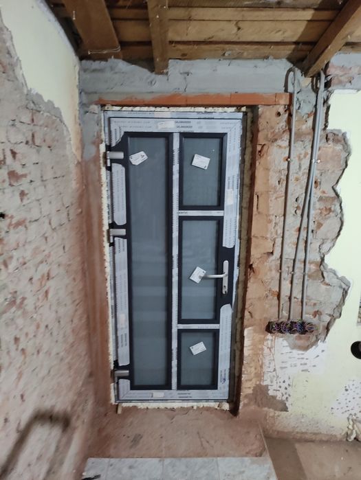 Tamplarie pvc cu geam termopan /tripan