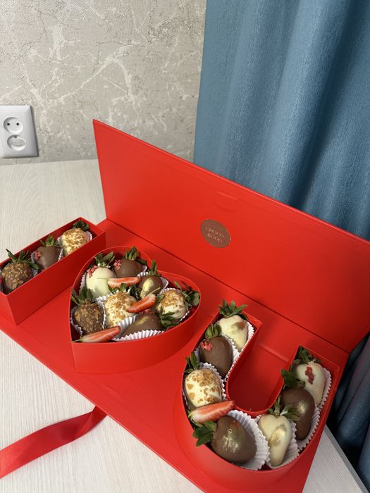 Сочная клубника в шоколаде