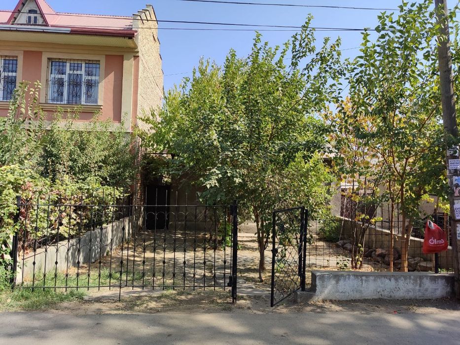 Аренда участка 5 соток  2 домика  ориентир  Железнодорохный колледж