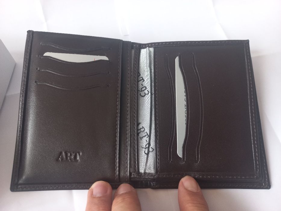 Мъжки портфейл вертикален Арт 93 естествена кожа нов