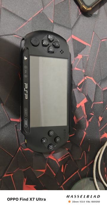 Срочно продам psp stret не включается