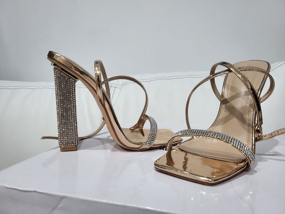 Sandale aurii  mar 37 stralucitoare, deosebite comode