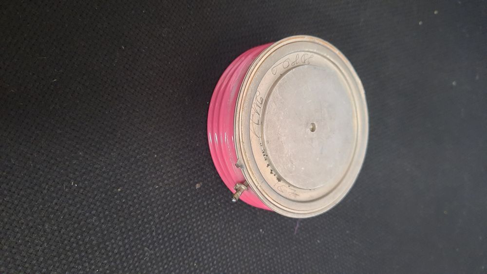 Продам тиристор 2-штук