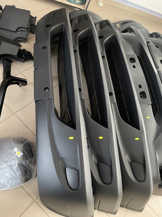 Bara fata /Spoiler fata Mercedes Sprinter 906 an2006-2013