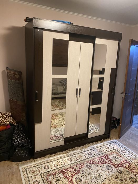 Спальная мебель.