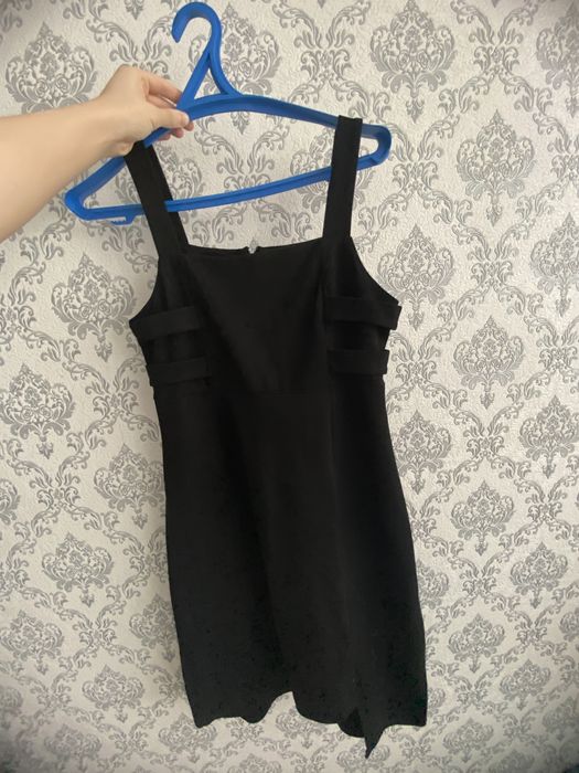 Платья весенние