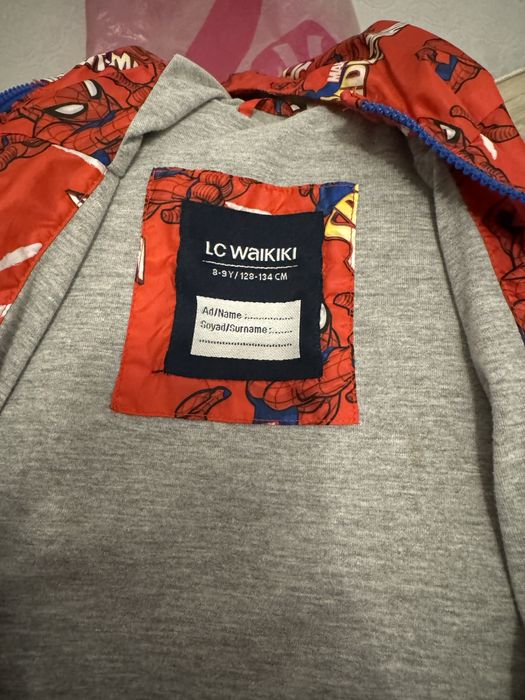 Продам куртку на мальчика