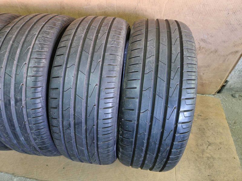 4 Hankook R18 215/45
летни гуми
DOT0623