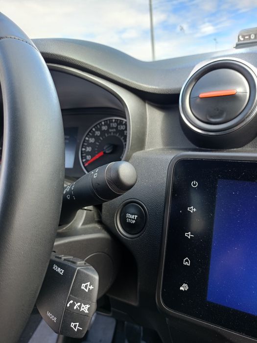 Dacia Duster / Дачия Дъстър 4x4 1.5 dci 6d Urban Grey