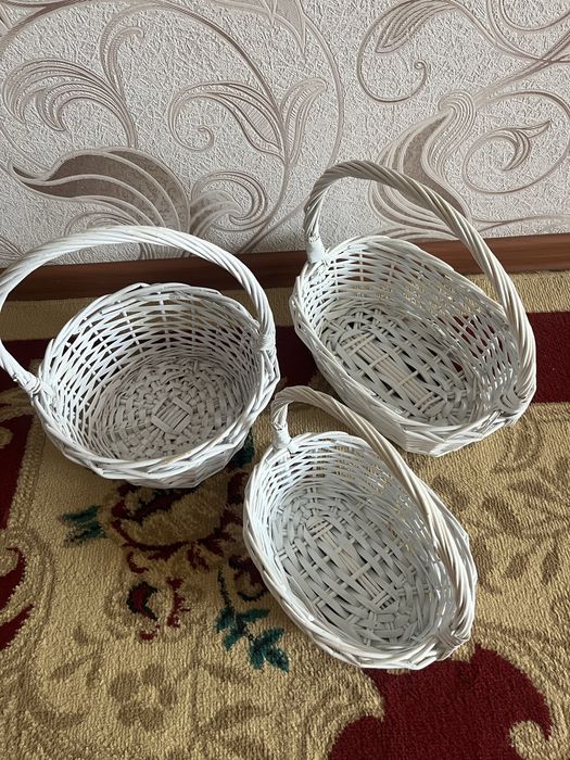 Корзинки плетенные