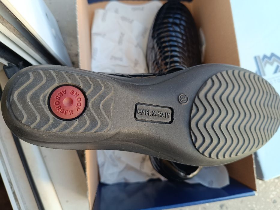 Чисто нови обувки IMAC, есенни, номер 38