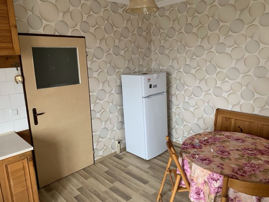 Дава се под наем Тристаен апартамент в Монтана, Промишлена зона - 85 кв.м за 306 € - Снимка #12