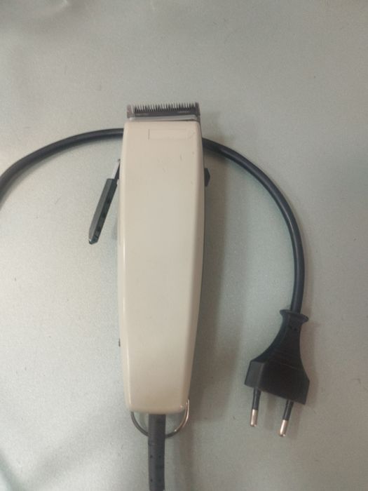 Машинка для стрижки волос,,,  Соч Оладиган Машинка