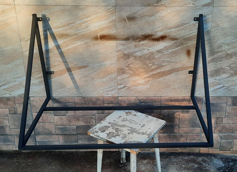 Кронштейн для хранения шин