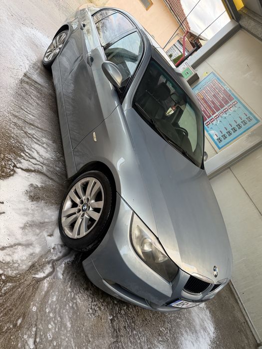 Bmw 320d, distributie fată